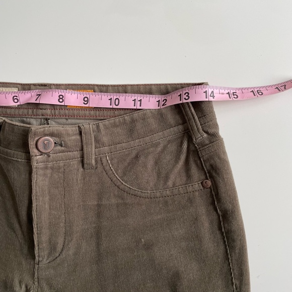 Anthropologie Pilcro Corduroy Skinny pants / Size 27 - Picture 2 of 9